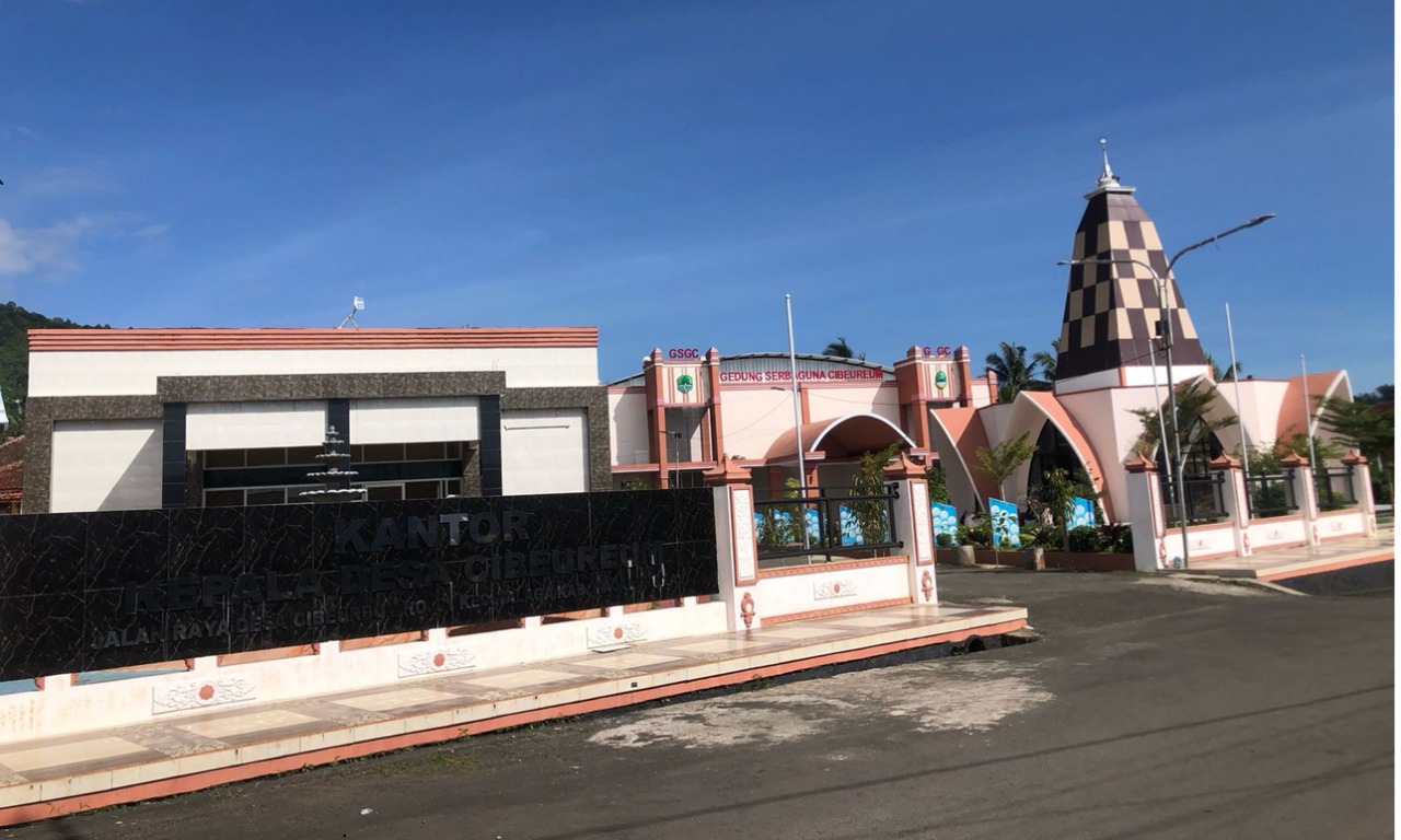 Kantor Desa Cibeureum